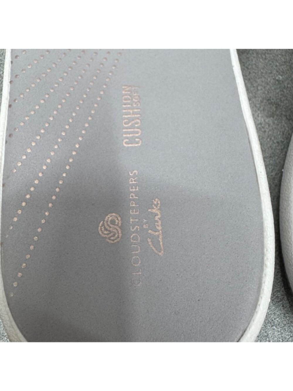 Rose Gold Flip Flops Clarks Cloudsteppers Brinkley Jazzh 12M Comfortable Sandals - Picture 6 of 11